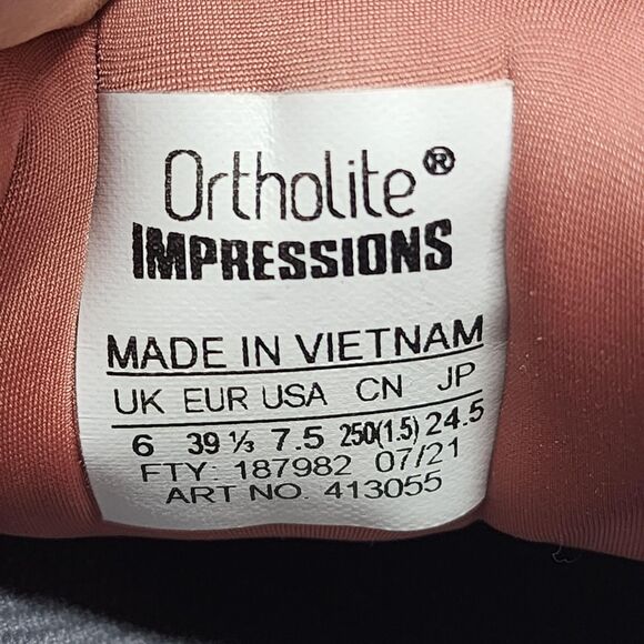 Salomon Women's Athletic Shoes - Pink and Burgundy - Picture 8 of 8